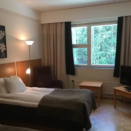 Finlandia Fooninki מלון 3*